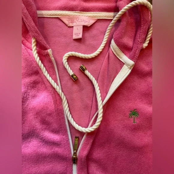 Lilly Pulitzer Pink Zip Up Hoodie with FOUR Pockets 🌴👏🏽 - Picture 6 of 7